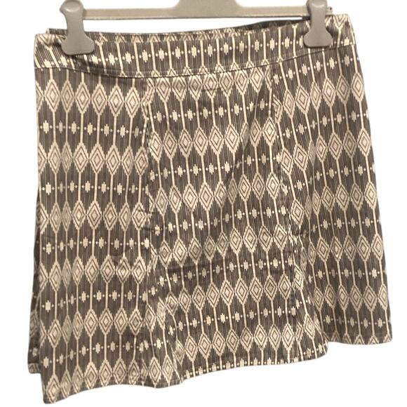 Rip Skirt Womens Wrap Skirt Size Large Hawaii Beach Resort Vacation Aztec Black - Picture 4 of 9